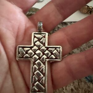 925 Sterling Silver Cross Pendant